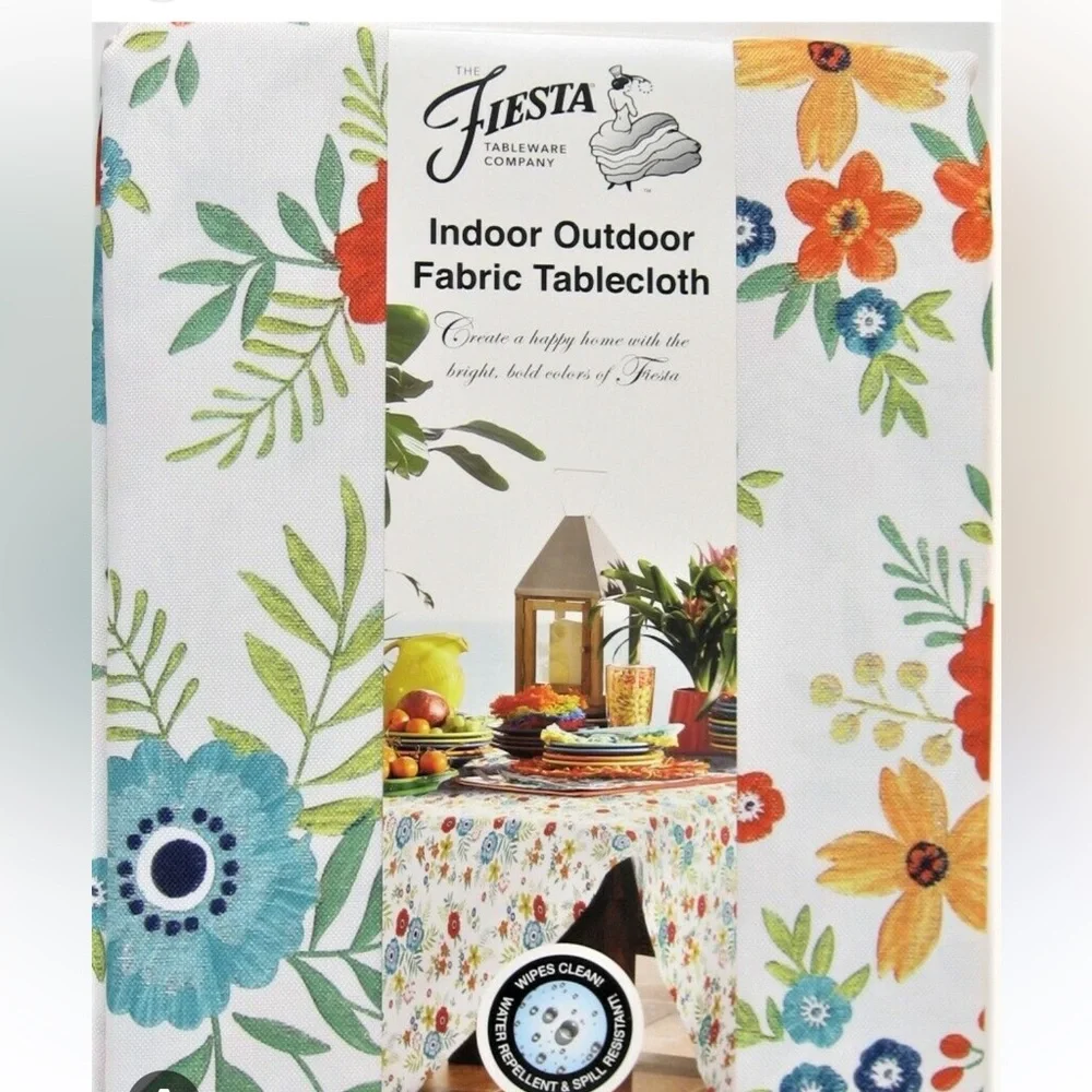 NWT Fiesta Floral Fabric Tablecloth